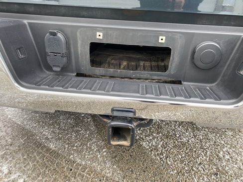 Used 2018 GMC Sierra 1500 SLE w/ SLE Value Package image 16