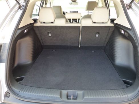 Used 2023 Honda HR-V LX image 37