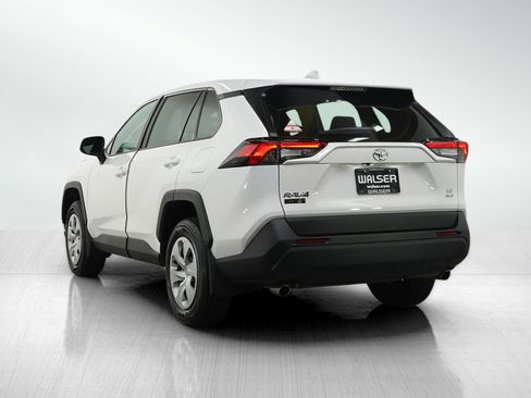 Used 2025 Toyota RAV4 LE AWD/4WD image 3