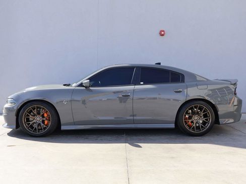 Used 2018 Dodge Charger SRT Hellcat w/ Harman/Kardon Audio Group image 2