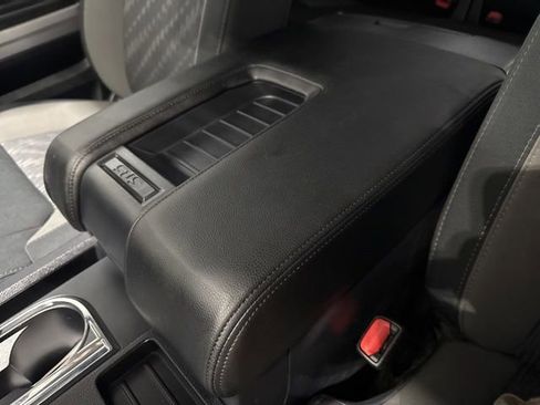 Used 2019 Toyota Tundra SR5 w/ TRD Sport Package AWD/4WD image 17