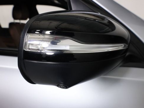 Used 2025 Mercedes-Benz GLS 450 4MATIC image 80