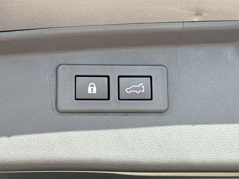 Certified 2025 Subaru Outback Onyx Edition image 37