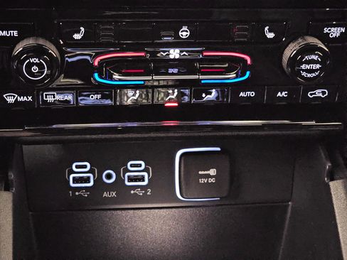 New 2025 Jeep Grand Cherokee Limited image 30