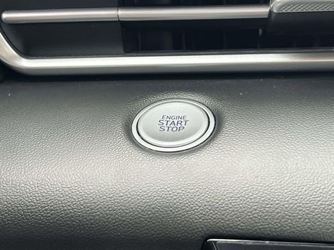 Certified 2023 Hyundai Elantra SEL w/ Preferred Accessory Package FWD image 30