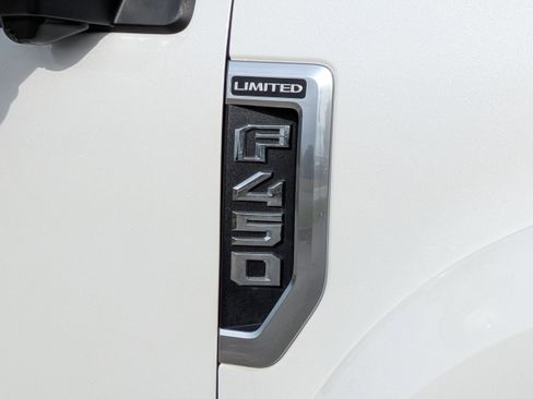 Used 2021 Ford F450 Limited w/ FX4 Off-Road Package AWD/4WD image 14