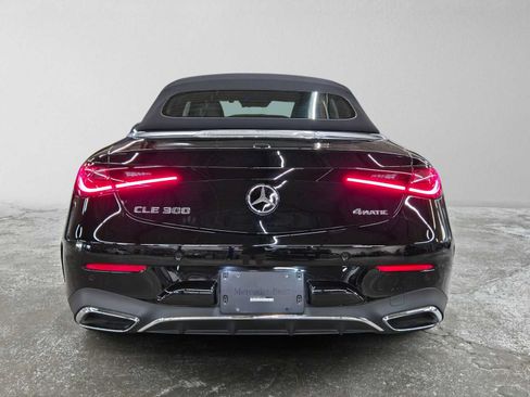 Used 2024 Mercedes-Benz CLE 300 4MATIC Cabriolet image 4