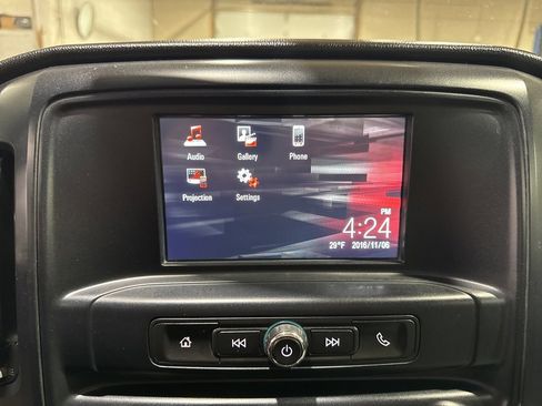 Used 2017 GMC Sierra 3500 4x4 Regular Cab image 22