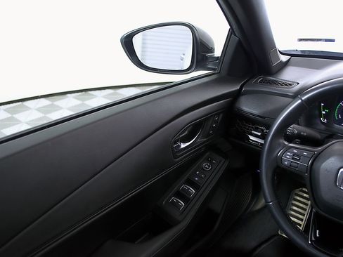 Used 2023 Honda Accord Sport image 19