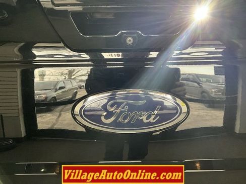 Used 2016 Ford F150 Lariat w/ Equipment Group 502A Luxury image 41