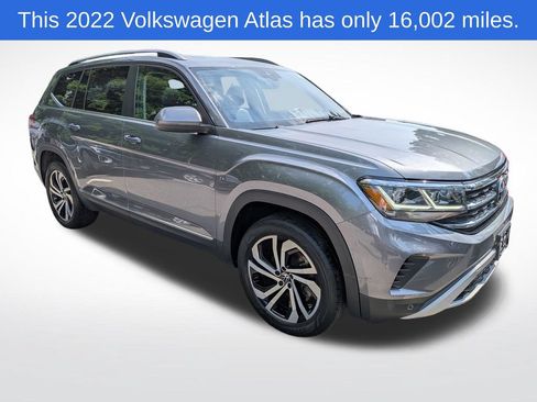 Used 2022 Volkswagen Atlas SEL AWD/4WD image 1