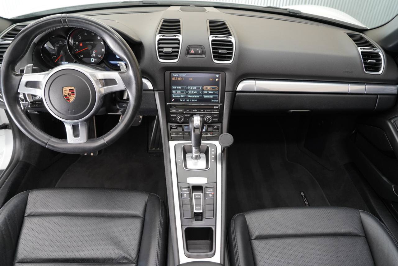 Used 2016 Porsche Boxster RWD image 23