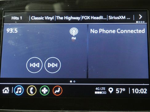Used 2023 Chevrolet Malibu LT w/ Driver Confidence Package FWD image 17