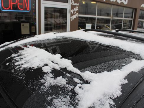 Used 2011 Hyundai Santa Fe Limited image 11