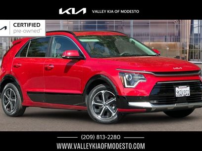Certified 2024 Kia Niro