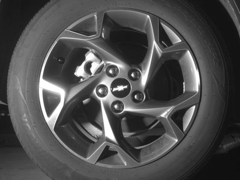 Used 2025 Chevrolet Trax LT w/ LT Convenience Package FWD image 18