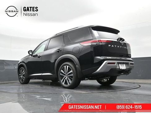 Used 2025 Nissan Pathfinder Platinum AWD/4WD image 51