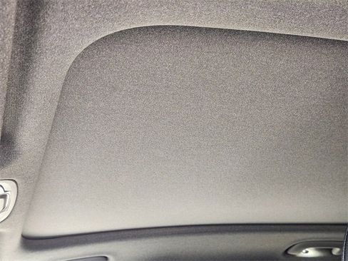 Used 2019 Hyundai Santa Fe Limited image 27