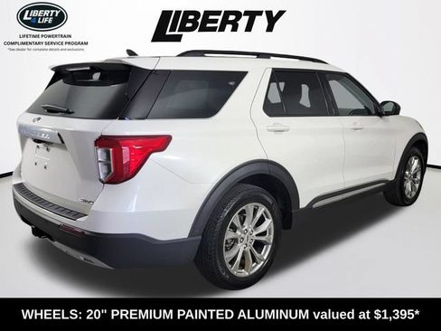 Used 2024 Ford Explorer XLT w/ Equipment Group 202A AWD/4WD image 3