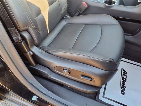 Used 2021 GMC Terrain SLT image 78