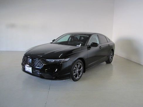 Certified 2023 Honda Accord EX image 1