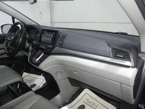 Used 2019 Honda Odyssey EX-L image 25