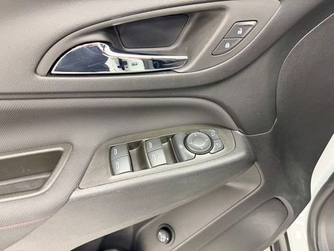 Certified 2023 Chevrolet Equinox RS AWD/4WD image 22