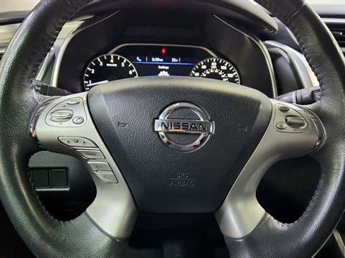 Used 2018 Nissan Murano SV image 15