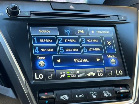 Used 2017 Acura MDX SH-AWD w/ Advance Package image 24