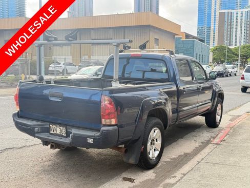 Used 2005 Toyota Tacoma PreRunner RWD image 5