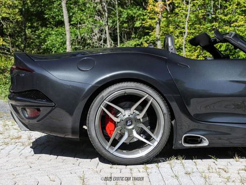 Used 2014 SRT Viper GTS w/ GTS Laguna Interior Package image 10
