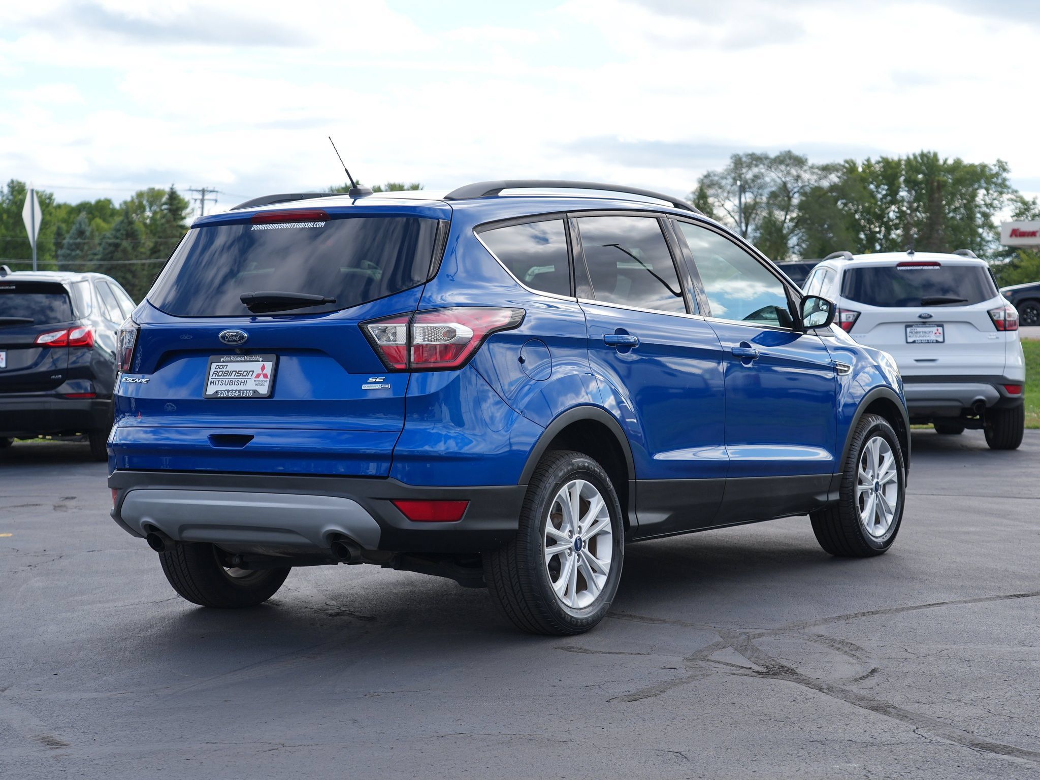 Used 2018 Ford Escape SE AWD/4WD image 3