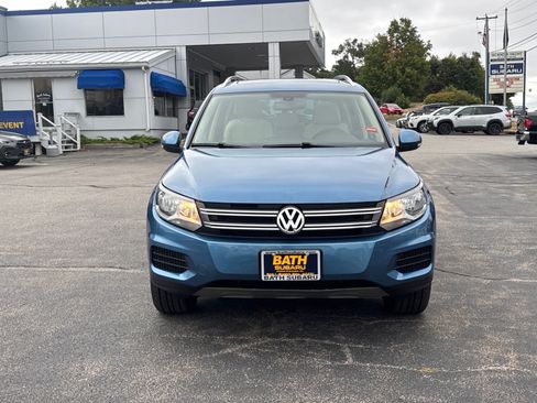Used 2017 Volkswagen Tiguan Wolfsburg Edition AWD/4WD image 2