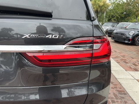 Used 2020 BMW X7 xDrive40i w/ Premium Package AWD/4WD image 44