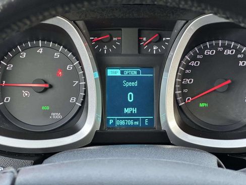 Used 2016 Chevrolet Equinox LT w/ Convenience Package image 24