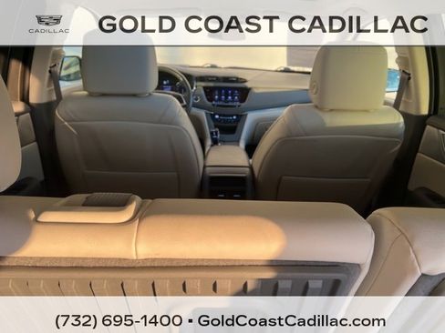Certified 2022 Cadillac XT5 Premium Luxury w/ LPO, Floor Liner Package image 12