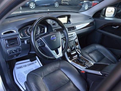 Used 2016 Volvo XC70 T5 Premier w/ Proximity Package image 13