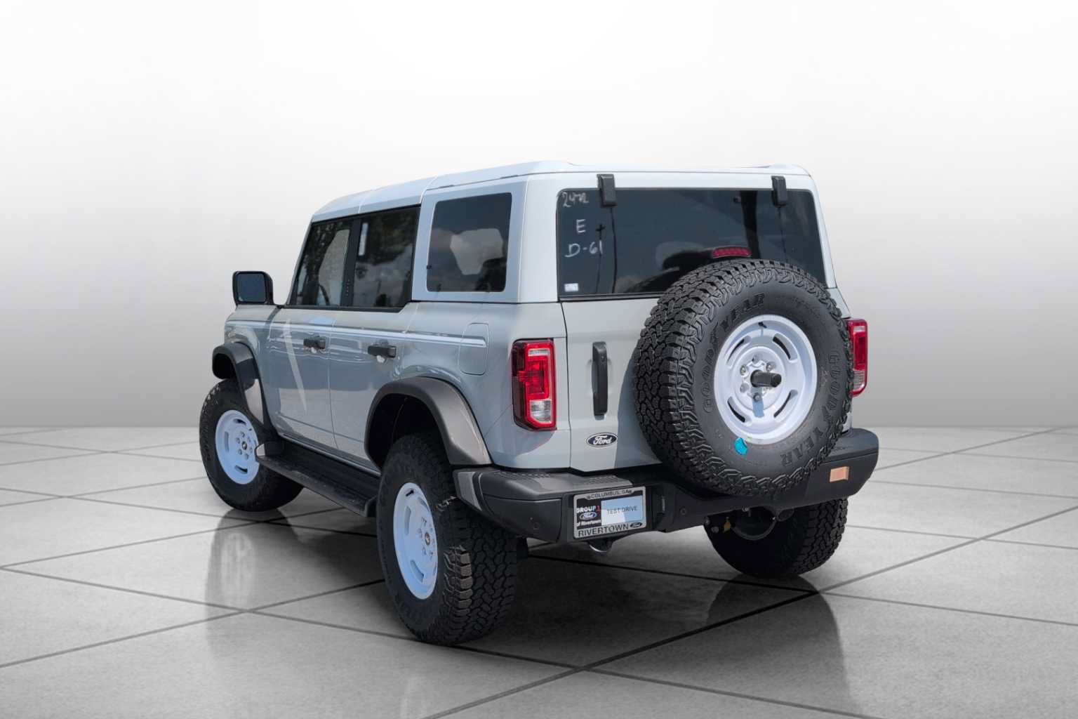 New 2026 Ford Bronco Heritage Edition AWD/4WD image 15