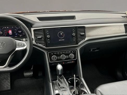 Used 2021 Volkswagen Atlas SEL AWD/4WD image 9