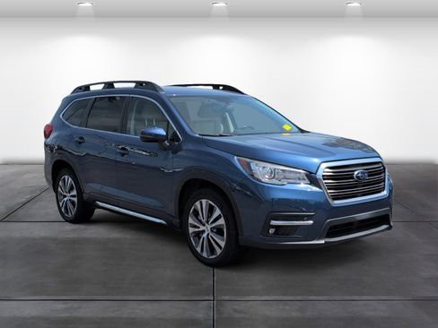 Used 2021 Subaru Ascent Limited w/ Popular Package #4 AWD/4WD image 2