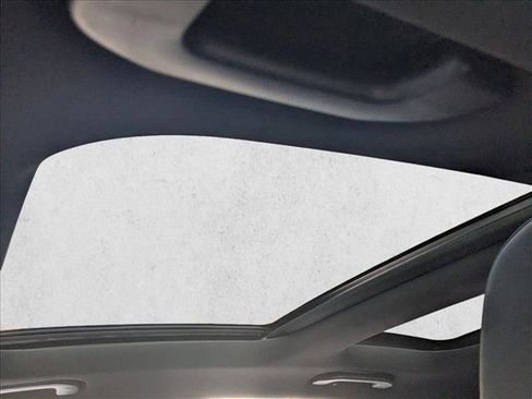 Used 2025 Mercedes-Benz C 300 4MATIC Sedan image 15