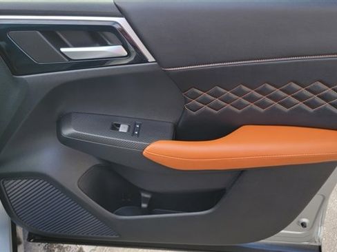 Used 2022 Mitsubishi Outlander SEL image 34