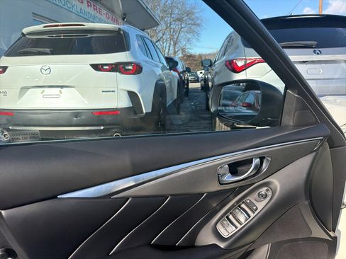 Used 2019 INFINITI Q50 Sport image 16