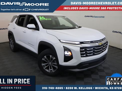 Used 2026 Chevrolet Equinox LT FWD image 1