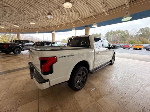 New 2025 Ford F150 Lightning Flash image 19