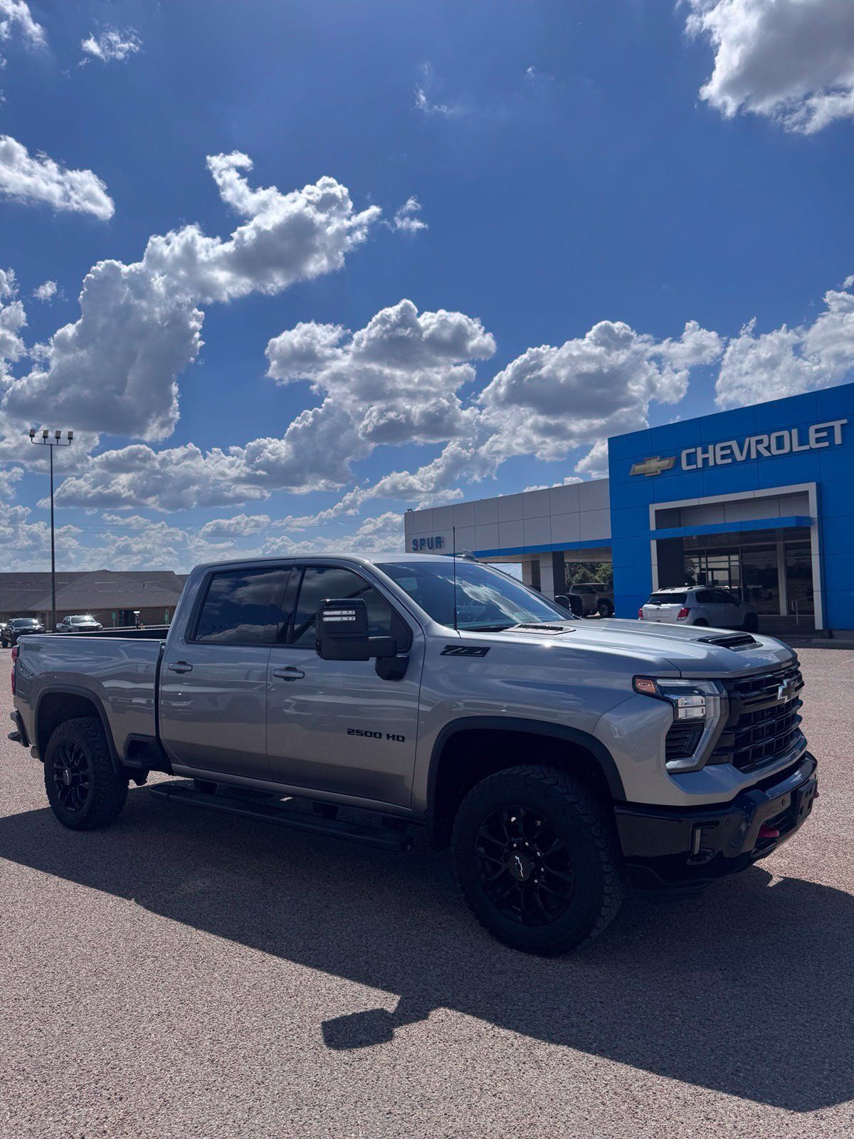 Used 2025 Chevrolet Silverado 2500 LTZ w/ Trail Boss Package AWD/4WD image 4