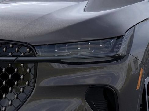 New 2026 Lincoln Nautilus Black Label AWD/4WD image 18