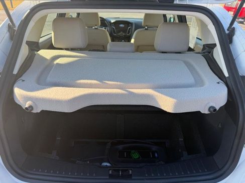 Used 2016 Ford Focus Electric Hatchback image 23