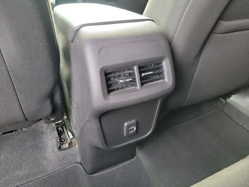 Used 2022 Chevrolet Equinox LT AWD/4WD image 14