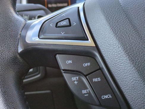 Certified 2019 Ford Edge SEL w/ Equipment Group 201A image 29